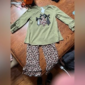Two piece Leopard Christmas Tree outfit